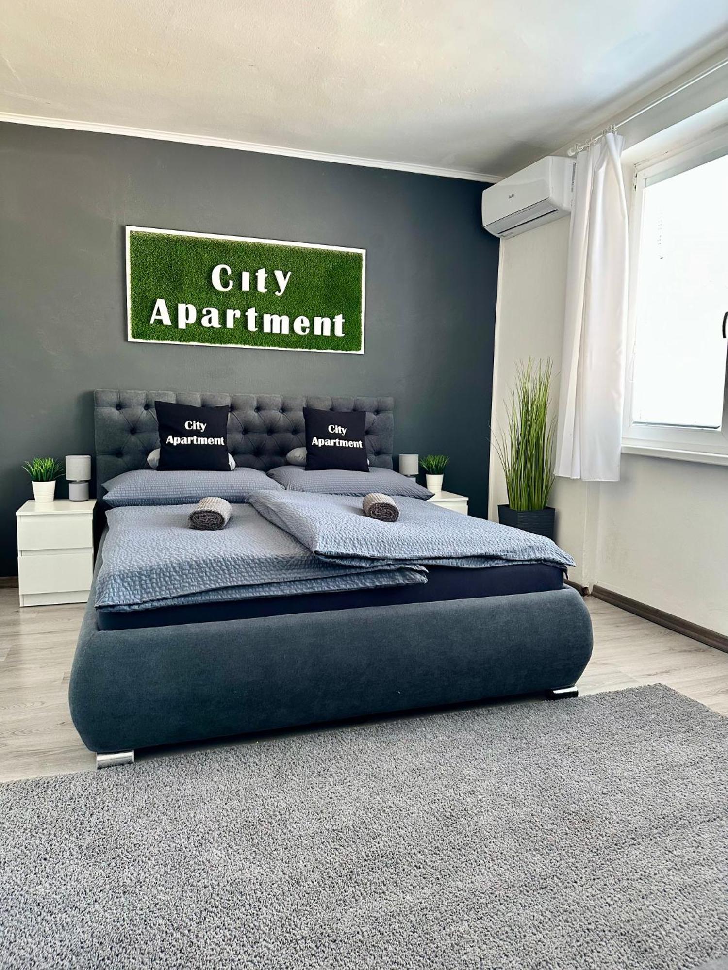 City Apartment Štúrovo Eksteriør bilde